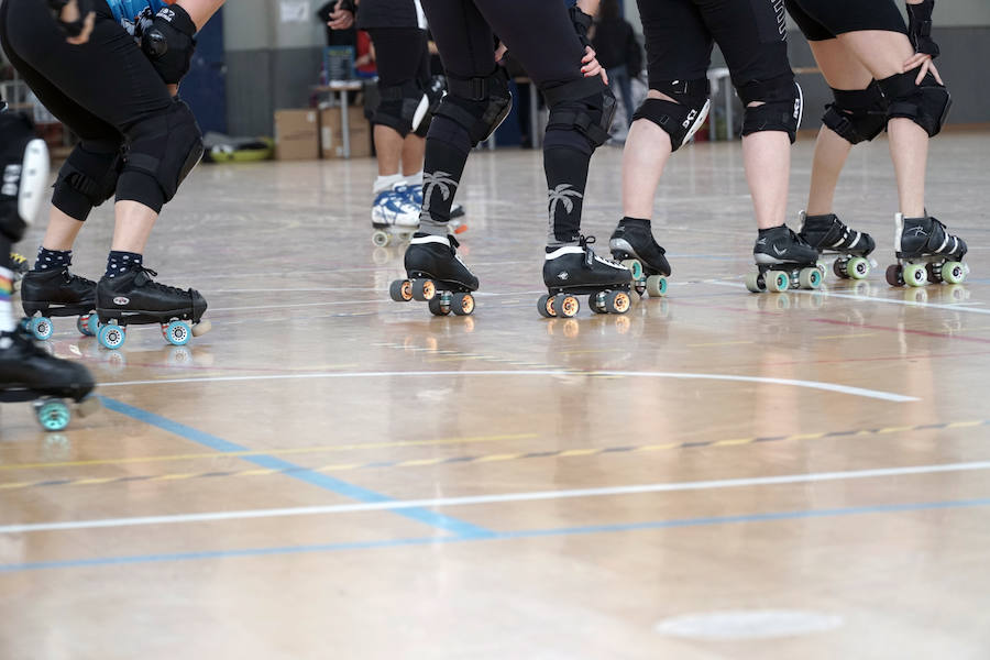 Valencia acoge este fin de semana (sábado y domingo) el mayor torneo de roller derby de España, un deporte femenino de patinaje de contacto. El Polideportivo de la Malvarrosa es el escenario de este espectacular evento. Las Rayo Dockers, el primer equipo de Valencia, se enfrentan a dos rivales internacionales: las Vienna Beasts (Austria) y las Atomium Kittens (Bélgica), para disputarse el ascenso en la clasificación europea. Además, el equipo B de la ciudad, las Rayo B-Lockers, en el que debutarán nuevas jugadoras, competirá contra las Rock 'n' Roller (Murcia) y las asturianas de La Güestia. La asistencia al evento es gratuita.