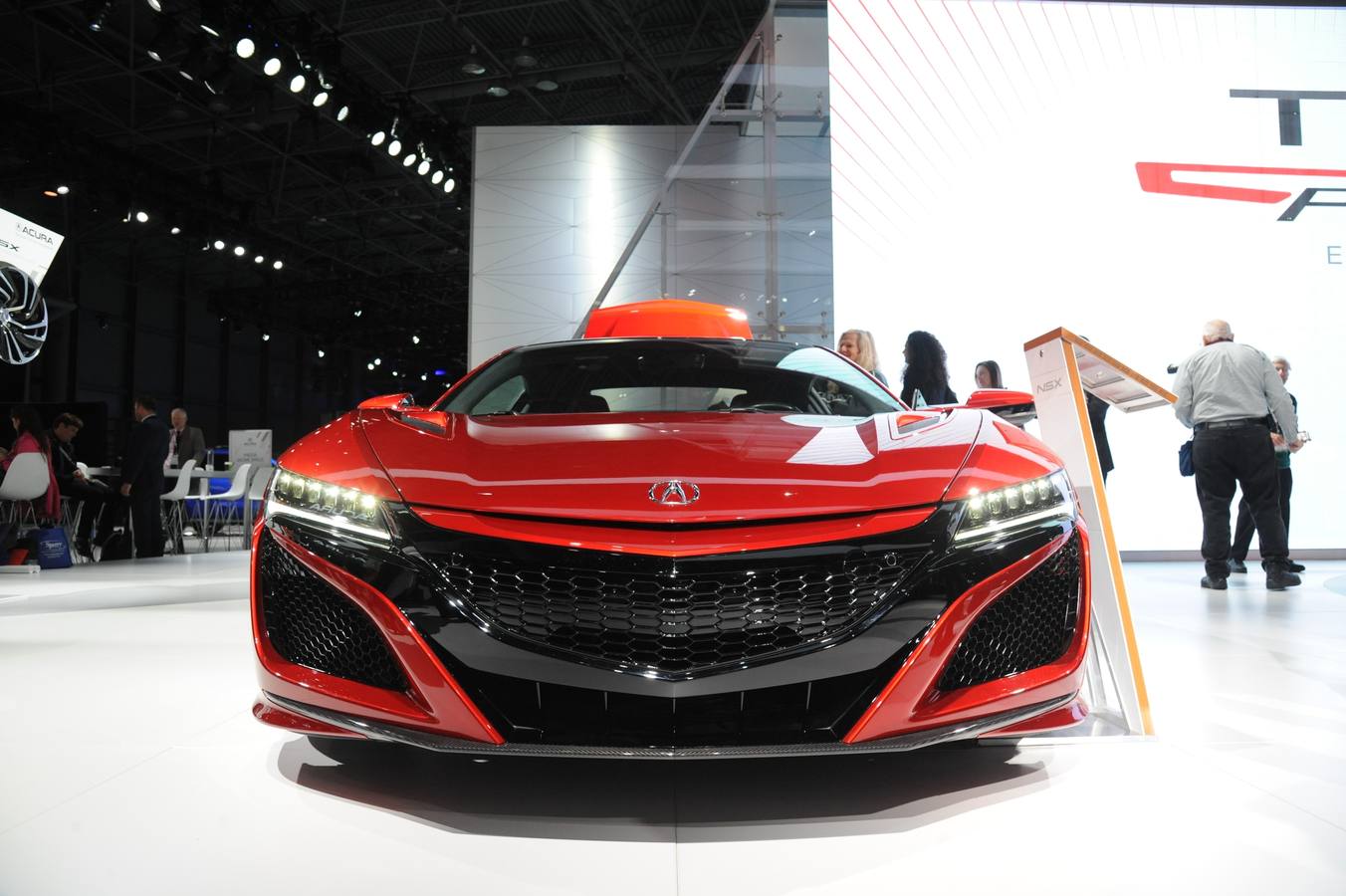 El Acura NSX en el New York International Automobile Show, en el Javits Convention Center de Manhattan (Nueva York).