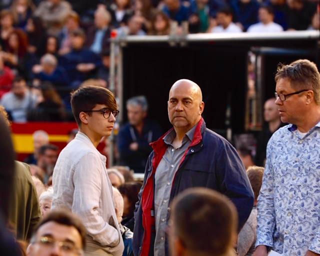 Fotos: Mark Knopfler suena en la plaza de toros Valencia