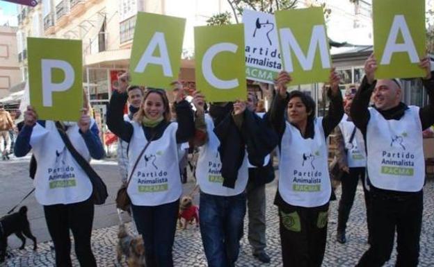 Representantes del PACMA en Valencia