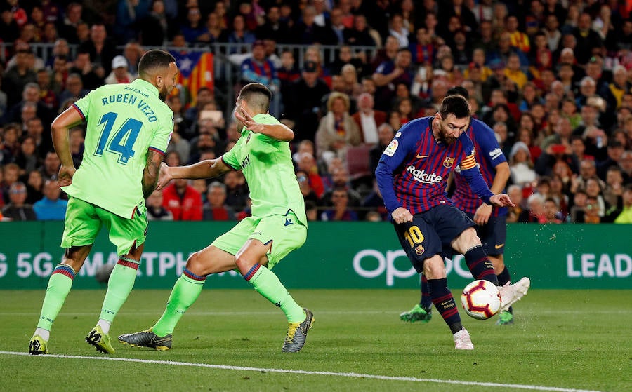 Las mejores fotos del partido de la jornada 35 de LaLiga en el Camp Nou. Un encuentro decisivo para ambos conjuntos