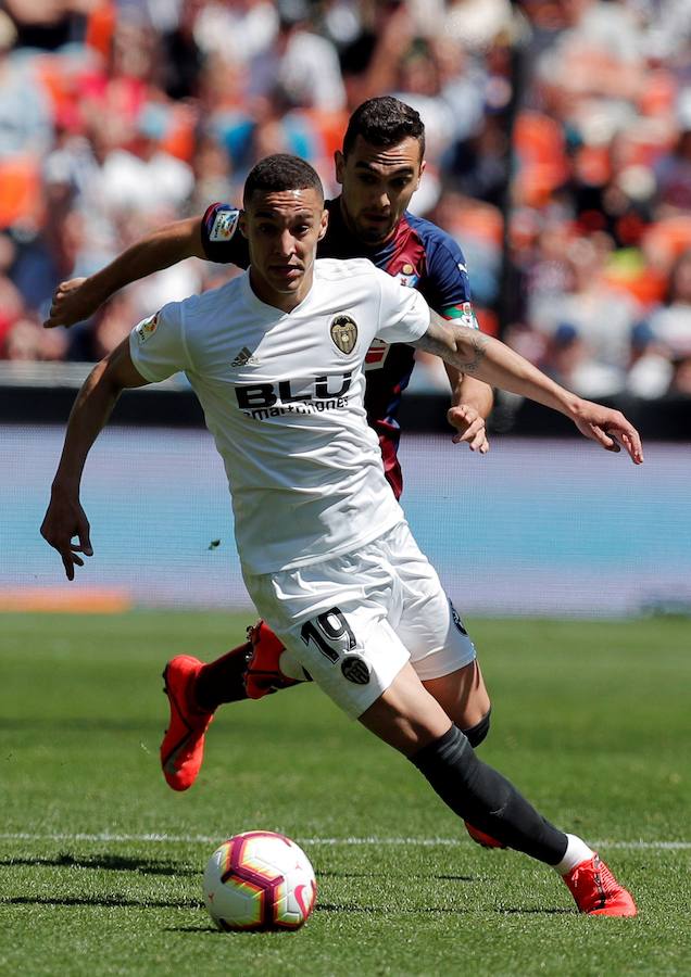 Estas son las fotos que deja el partido de la jornada 35 de LaLiga en Mestalla