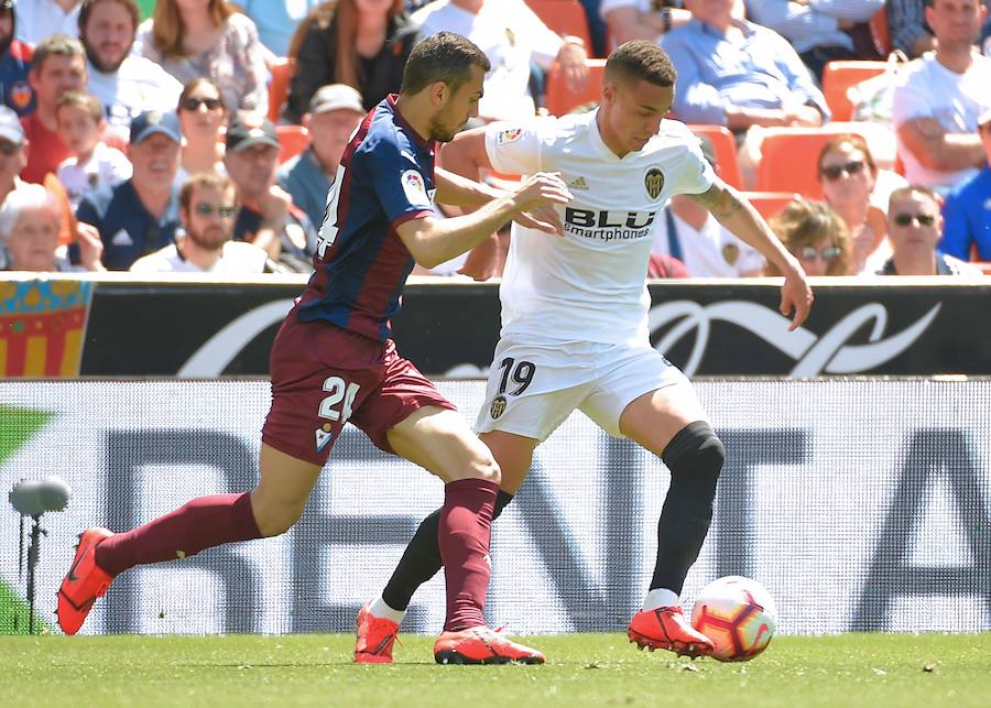 Estas son las fotos que deja el partido de la jornada 35 de LaLiga en Mestalla