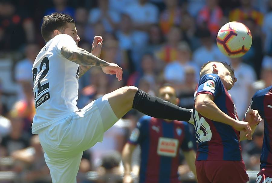 Estas son las fotos que deja el partido de la jornada 35 de LaLiga en Mestalla