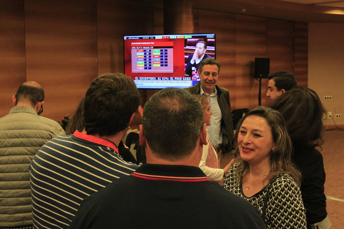 Fotos: Así espera Ciudadanos los resultados de las elecciones del 28-A