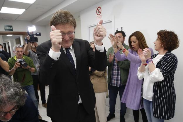 Ximo Puig, a su llegada a la reunión de la dirección del PSPV, ayer. 