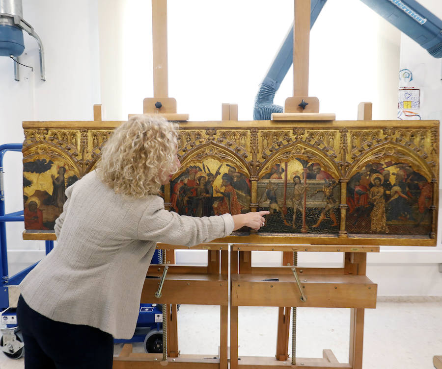 Fotos: Predela del Centenar de la Ploma, antes de su restauración