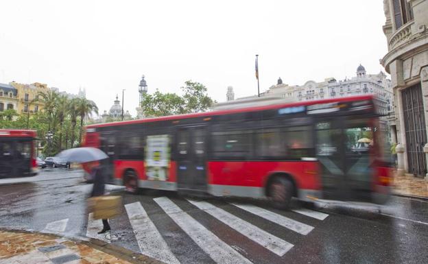 ¿Qué línea de autobús de Valencia funciona peor? Deja tu respuesta