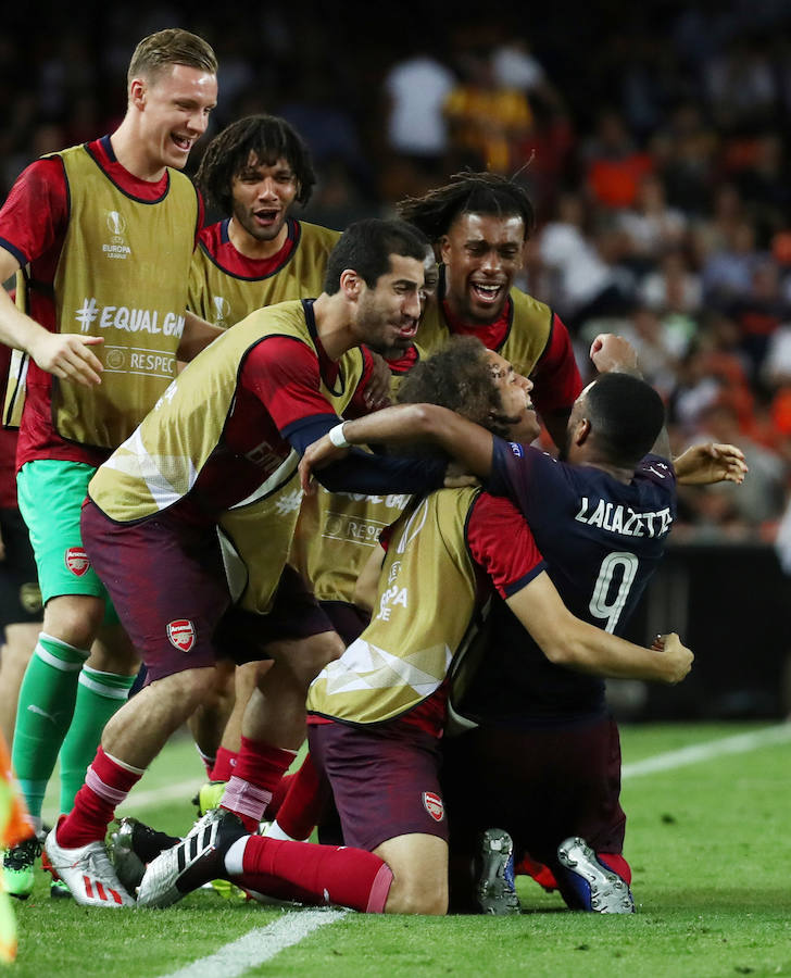 Las mejores fotos del partido de vuelta de semifinales de Europa League disputado en Mestalla