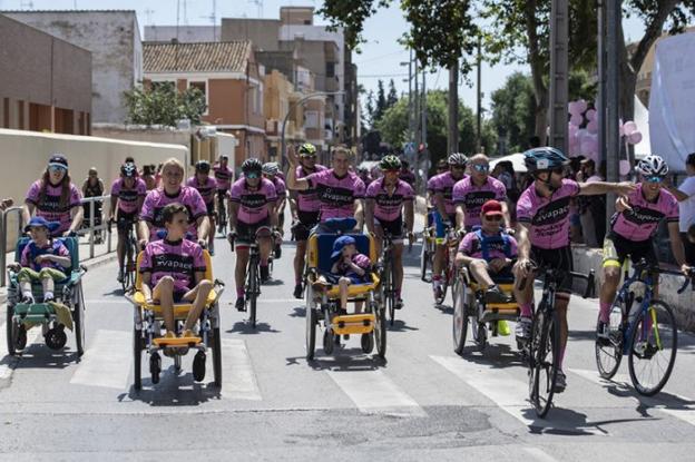 Participantes en la Marcha Cicloturista de 2018.