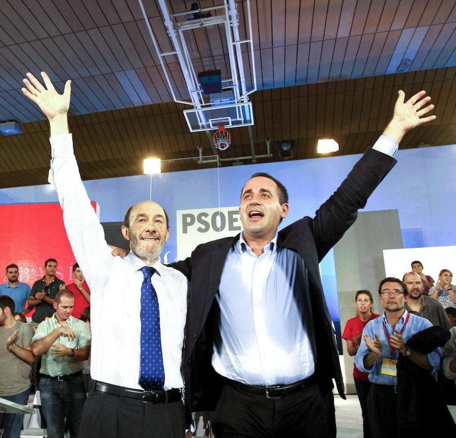 Alfredo Pérez Rubalcaba y Jorge Alarte en Valencia (2011).