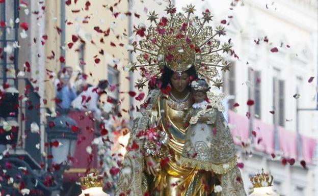 Procesión de la Virgen de los Desamparados.