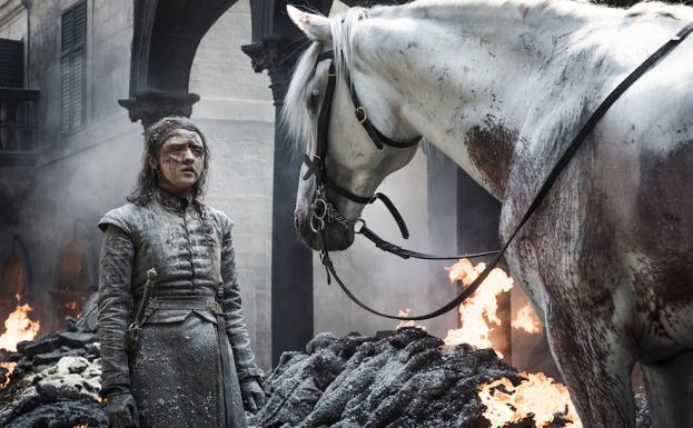 Arya Stark, superviviente del holocausto de Desembarco del Rey.