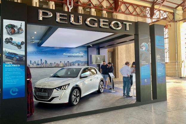 El Peugeot 208, con versión eléctrica y gasolina o diésel.