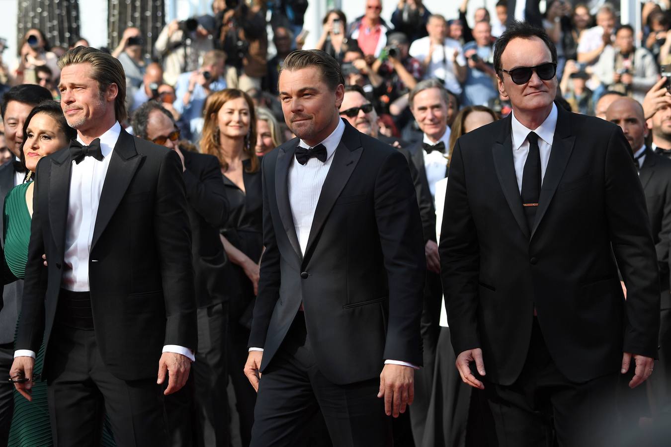 «Érase una vez en... Hollywood», de Quentin Tarantino, era una de las películas más esperadas del Festival de Cannes, y su alfombra roja este martes antes del estreno no decepcionó, con Leonardo DiCaprio y Brad Pitt como dos de los actores más aclamados. Completó el trío Margot Robbie.