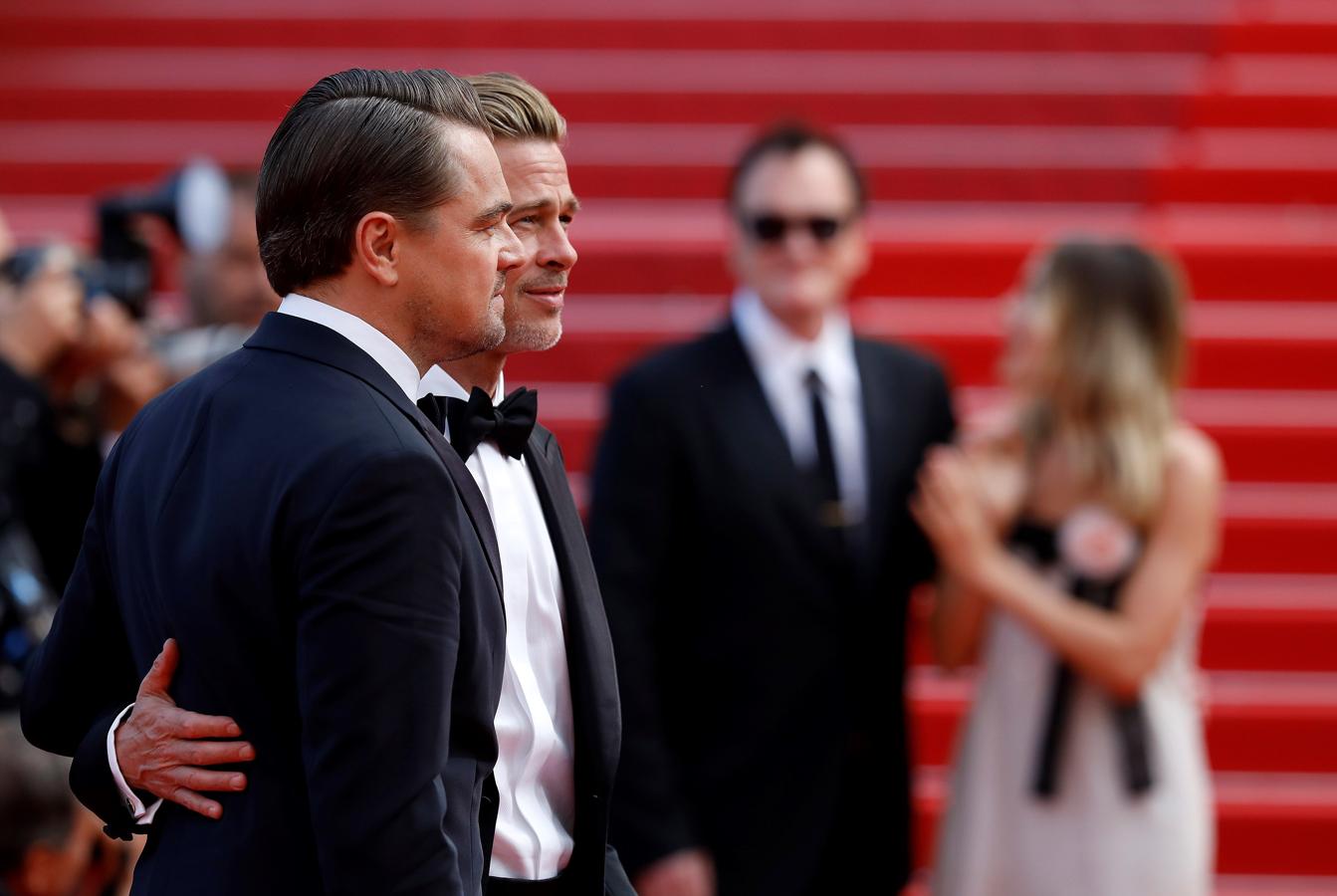 «Érase una vez en... Hollywood», de Quentin Tarantino, era una de las películas más esperadas del Festival de Cannes, y su alfombra roja este martes antes del estreno no decepcionó, con Leonardo DiCaprio y Brad Pitt como dos de los actores más aclamados. Completó el trío Margot Robbie.