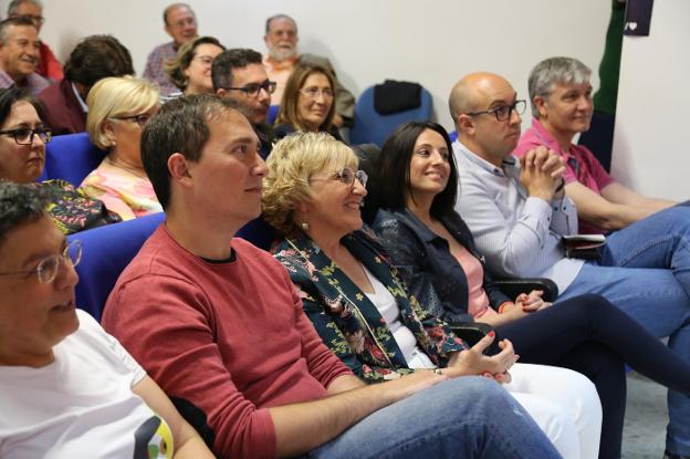 Torró, junto a Barceló, en el acto celebrado en la Mancomunitat. 