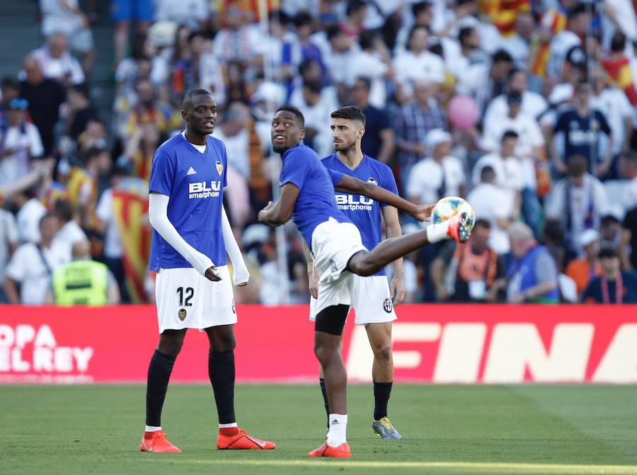 Estas son las mejores fotos del Barcelona-Valencia de Copa disputado en el Benito Villamarín