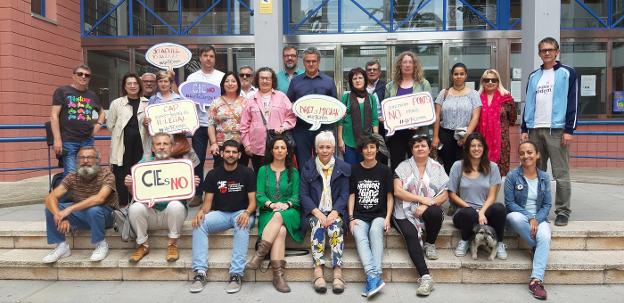 Los representantes de algunos colectivos locales. 