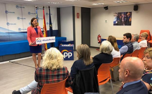 M.ª José Catalá durante su comparecencia de esta tarde.