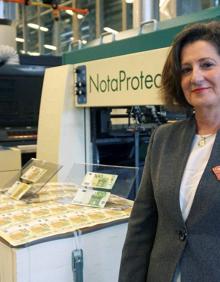 Imagen secundaria 2 - Nuevos billetes de 100 euros y 200 euros.