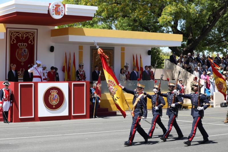 Fotos: Los Reyes presiden el día de las Fuerzas Armadas