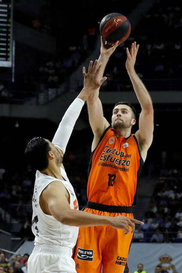 Estas son las fotos que deja el primer partido de semifinales de playoff de Liga Endesa en el WiZink Center