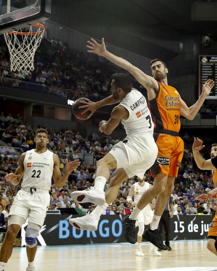 Las mejores fotos del segundo encuentro de semifinales de playoff de Liga Endesa disputado en el Wizink Center