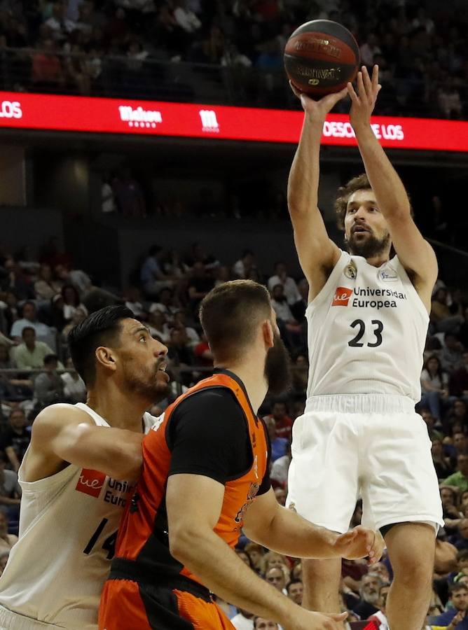 Las mejores fotos del segundo encuentro de semifinales de playoff de Liga Endesa disputado en el Wizink Center