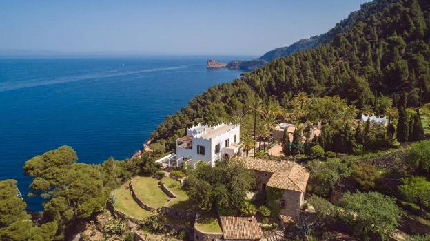 Michael Douglas te vende su mansión mallorquina de rebajas