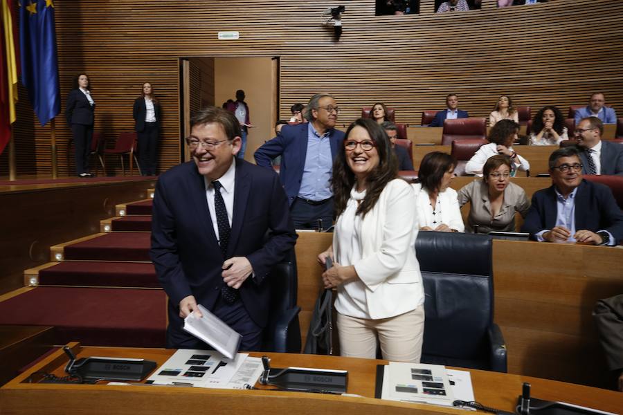 Fotos: Primera sesión de investidura en Les Corts de la X Legislatura