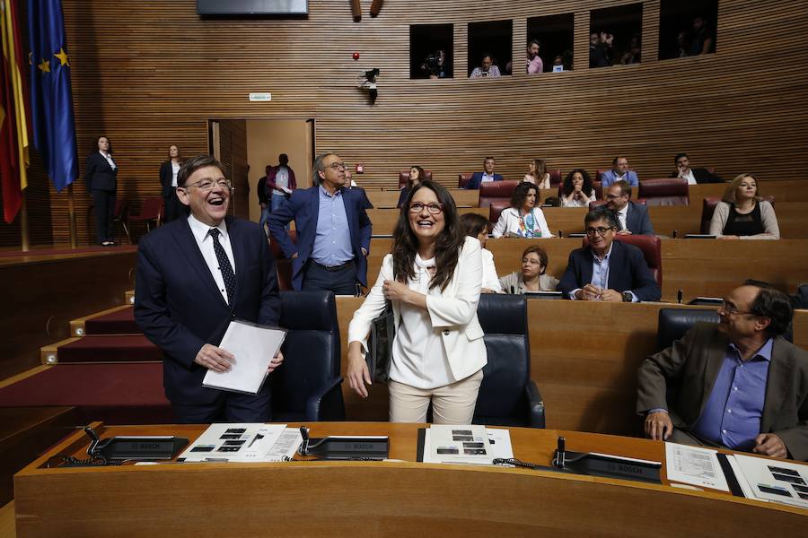 Fotos: Primera sesión de investidura en Les Corts de la X Legislatura