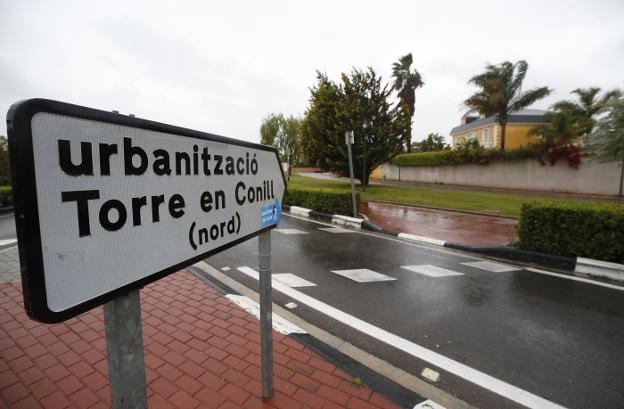 Torre en Conill, la urbanización de Bétera donde se han producido robos en varias viviendas de jugadores. :: r. c./ j. monzó