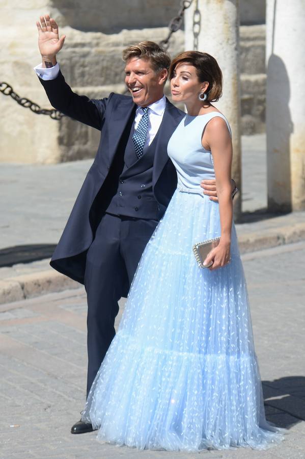 El Cordobés y su mujer Virginia Troconis.