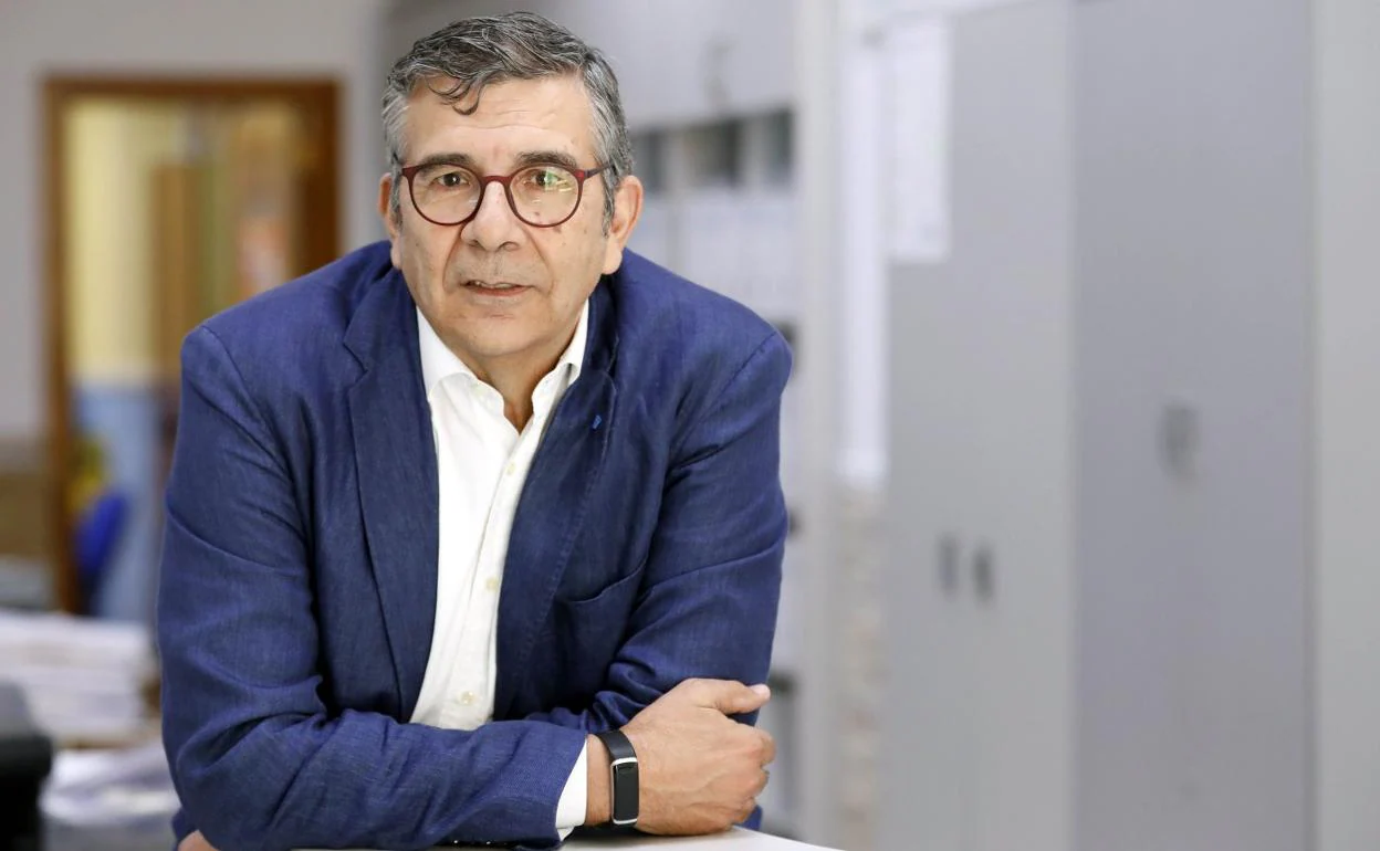 Francisco González, presidente de la Asociación Profesional de Expertos Contables y Tributarios (AECE) en la Comunitat. 