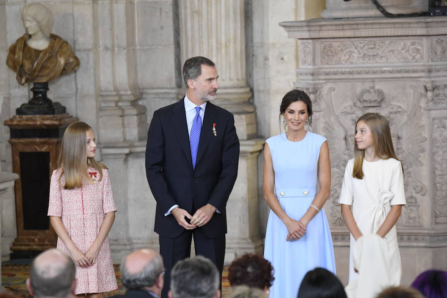 Fotos: Imposición de condecoraciones por el V aniversario del reinado de Felipe VI