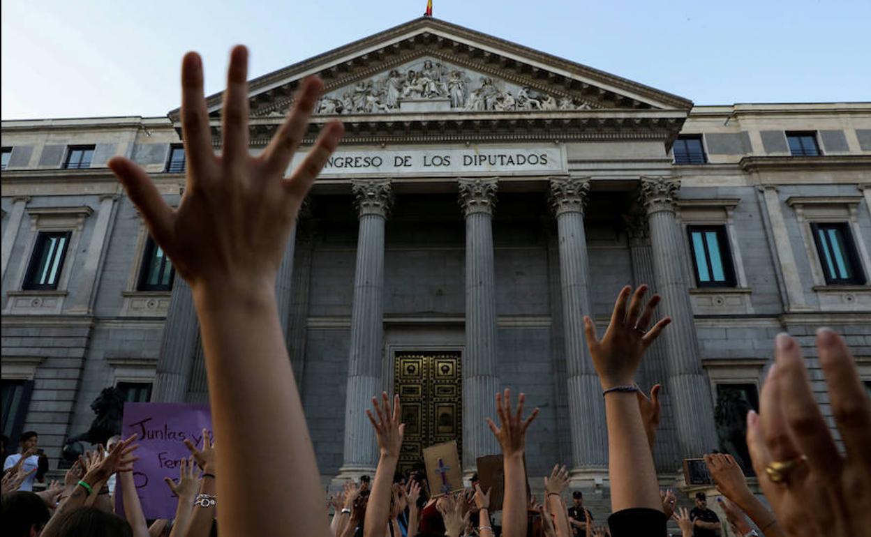 La sentencia de La Manada «protege el derecho de las mujeres»