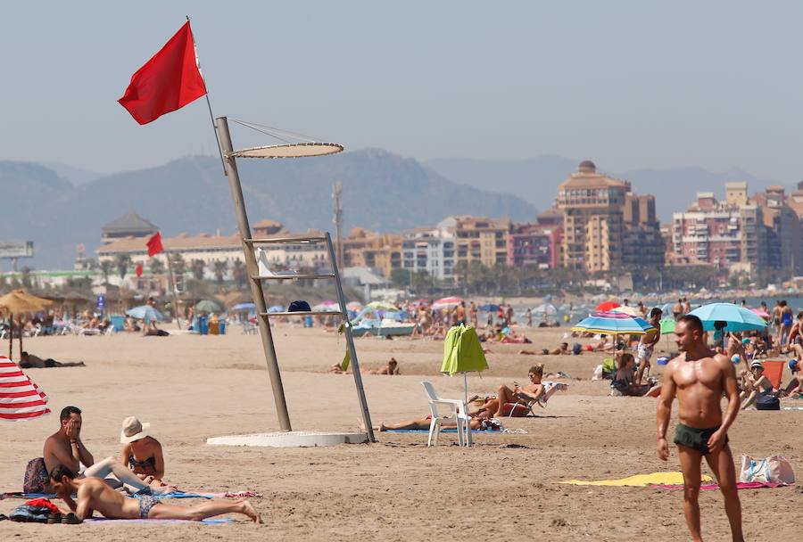 El Ayuntamiento de Alboraya ha prohibido el baño tras detectar niveles elevados de parámetros microbiológicos