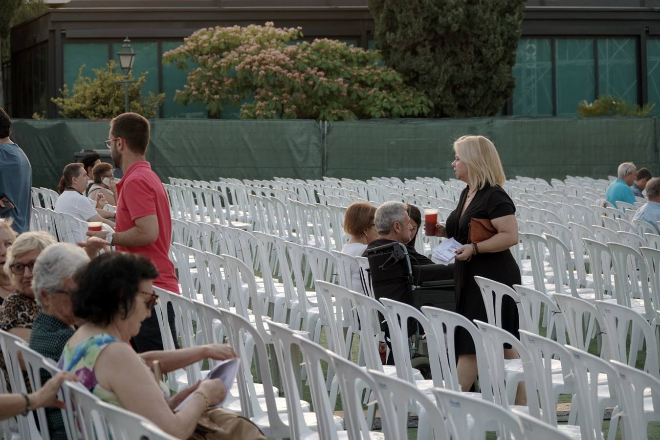 Fotos: Ana Belén encandila Valencia en la Feria de Julio