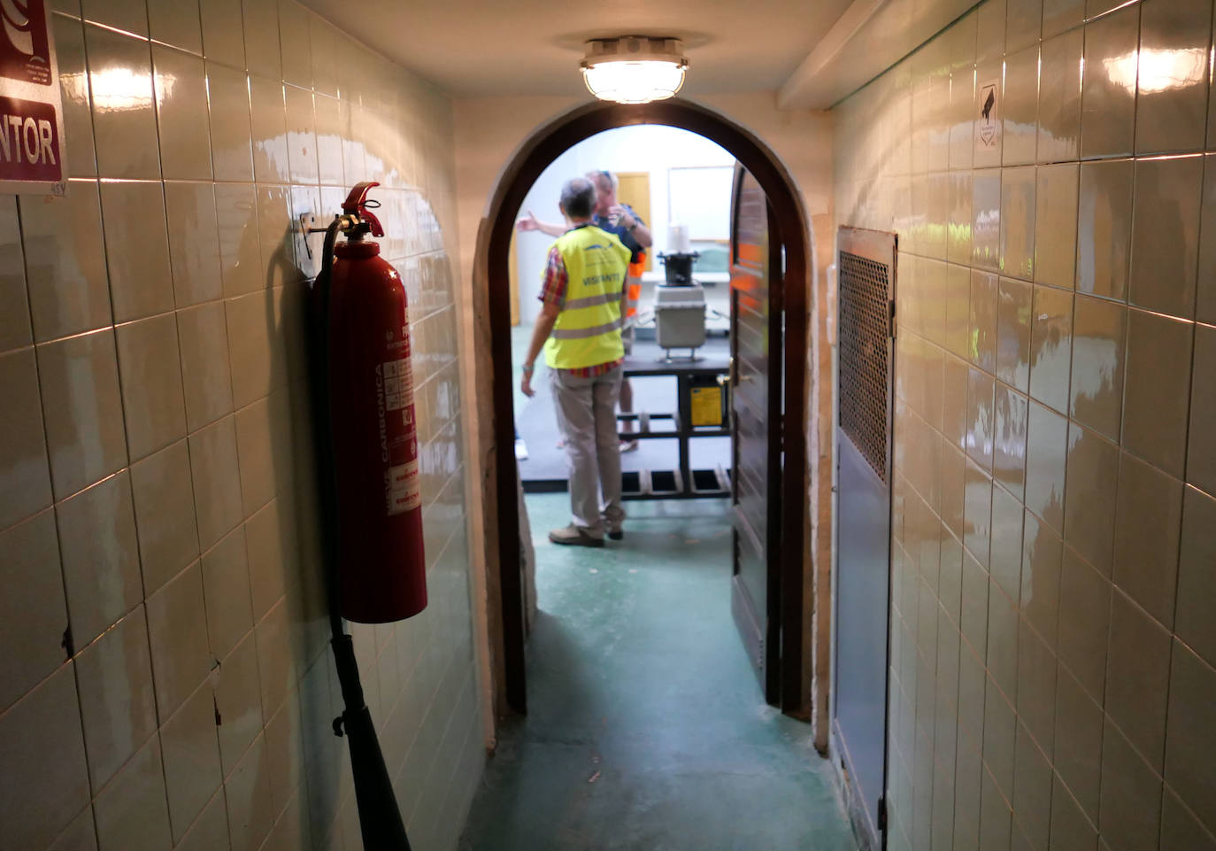 Fotos: El antiguo faro de Valencia, en el olvido