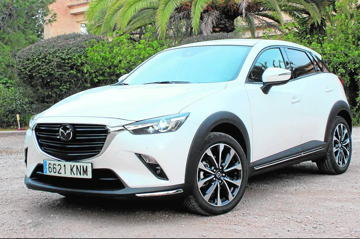 Pequeños retoques mantienen al día al SUV urbano de Mazda.