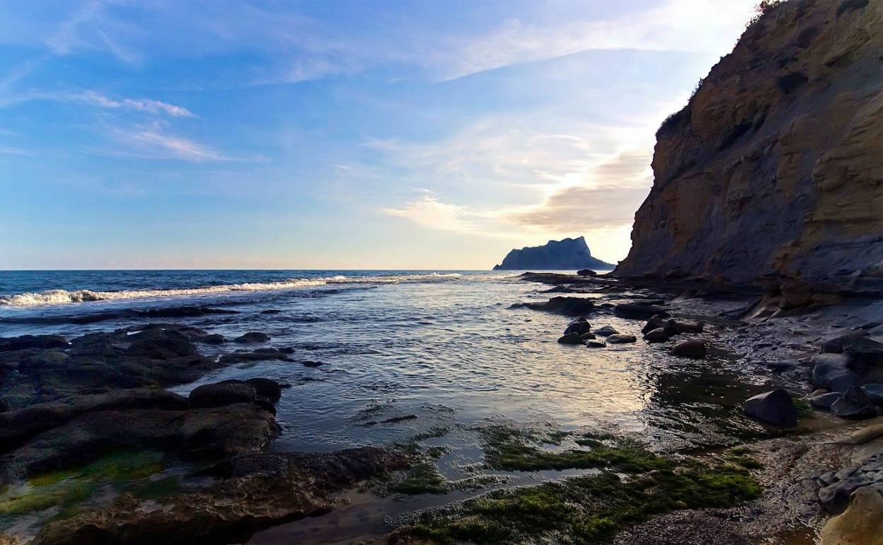 Playa canina de La Llobella de Benissa. 