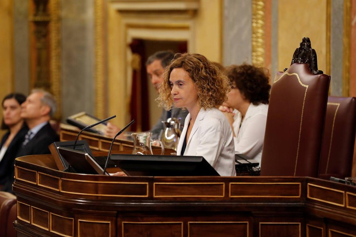 La presidenta del Congreso, Meritxell Batet, inicia la sesión.