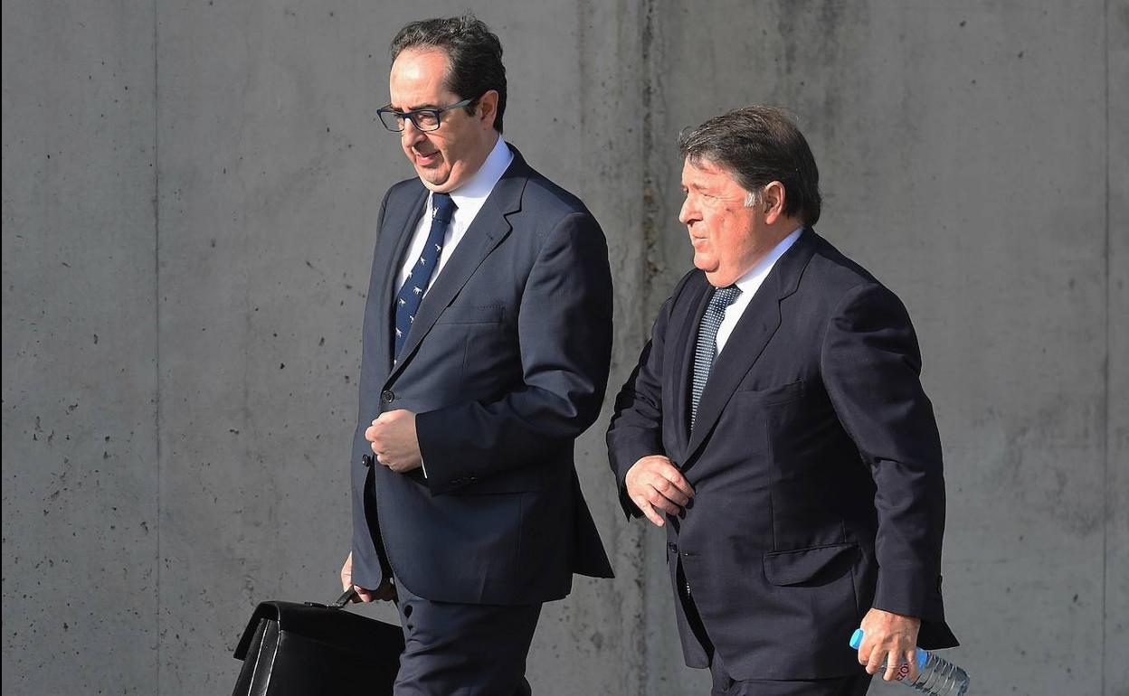 José Luis Olivas llega a la Audiencia Nacional. 