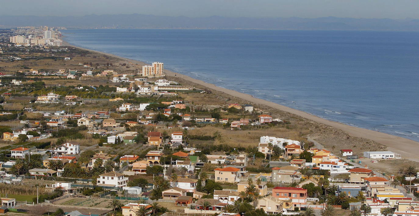 El sur del Golfo de Valencia presenta una elevada contaminación por microplásticos
