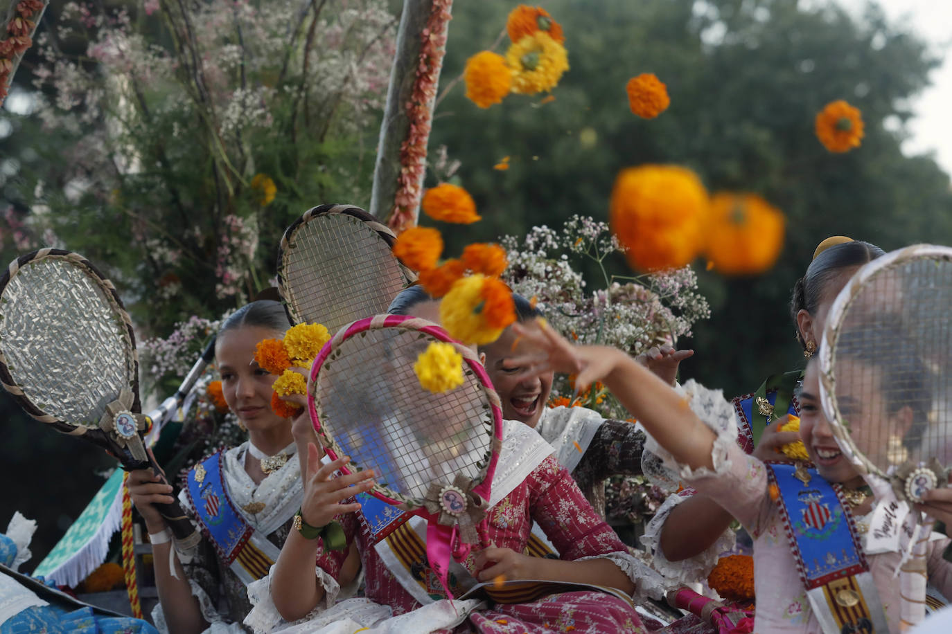 La ciudad despide la Feria de Julio con el más antiguo de sus festejos florales