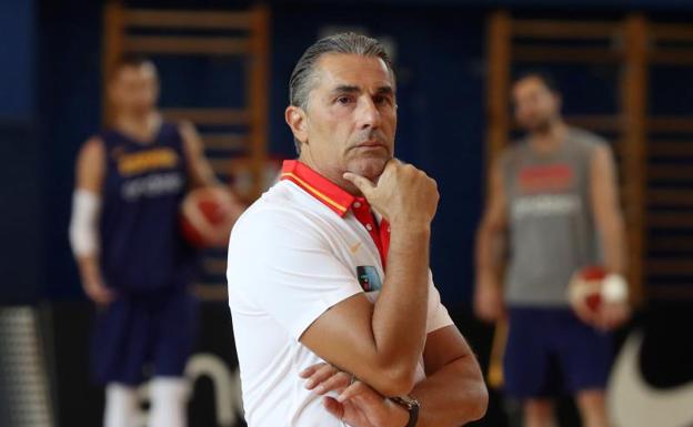 Sergio Scariolo, durante un entrenamiento de la selección. 