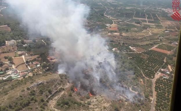 Incendio en el término de Rafelguaraf, el pasado mes de julio. 