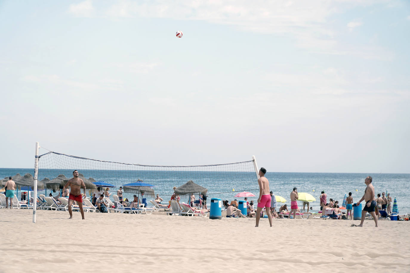 La Malvarrosa, la playa más emblemática y visitada de Valencia. 