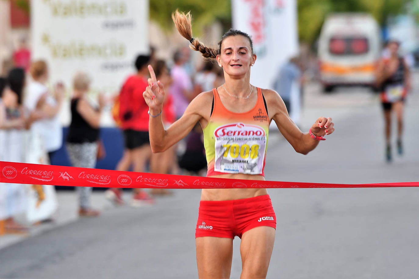 Fotos: Búscate en la 10K XXIV Carrera Tomatina de Buñol 2019